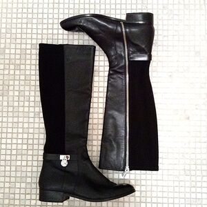 Michael Kors🌟HP🌟 Leather&Textile PW15E SZ 9.5